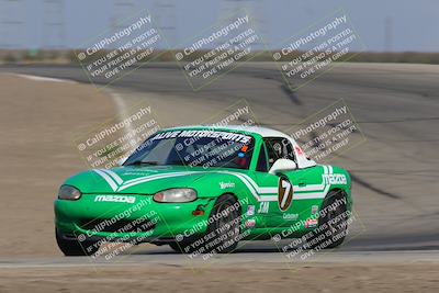 media/Oct-29-2022-CalClub SCCA (Sat) [[e05833b2e9]]/Race Group 3/Qualifying (Outside Grapevine)/